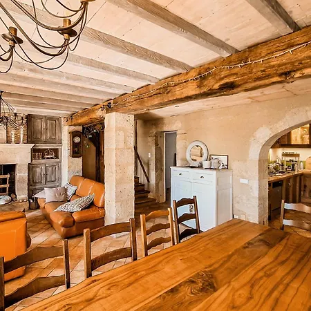 Jolie Maison Avec Piscine Castet-Arrouy