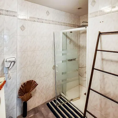 Feriehus Jolie Maison Avec Piscine Castet-Arrouy